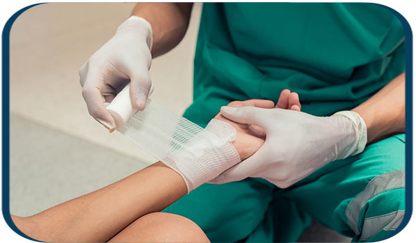 How Does Wound Care Differ for Chronic vs. Acute Injuries? | Prime Health Primary Care Near Me in Bradenton, FL How Does Wound Care Differ for Chronic vs. Acute Injuries? | Prime Health Primary Care Near Me in Bradenton, FL